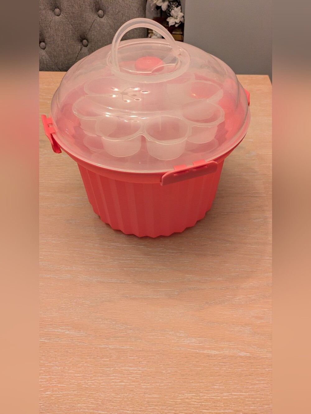 Large Pink Cupacake That Holds Cupakes